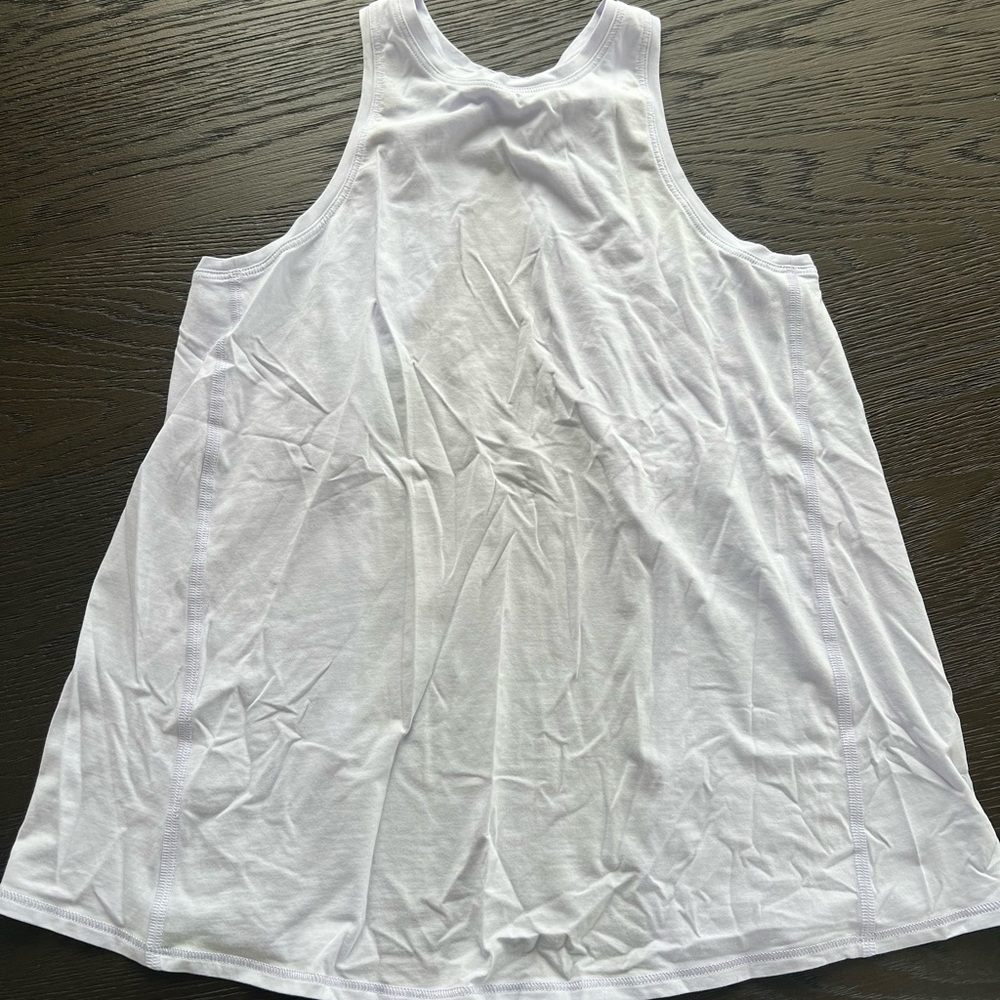 Lavender lululemon top with open back size 2